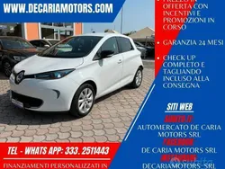 Bianco Usata 2017 Renault Zoe Intens Due volumi | 9500 € (Molto cara)