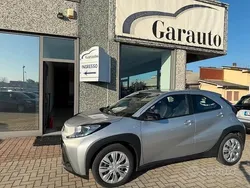 Argento Usata 2024 Toyota Aygo Trend Due volumi | 15.990 € (Buon prezzo)