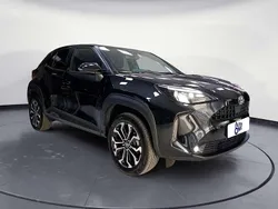 Nero Usata 2023 Toyota Yaris Cross Trend SUV | 19.390 € (Super prezzo)