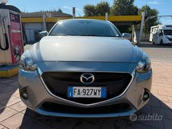 Grigio Usata 2016 Mazda 2 Due volumi | 7500 € (Buon prezzo)