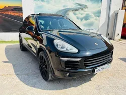 Nero(met.) Usata 2017 Porsche Cayenne SUV | 32.900 € (Ottimo prezzo)