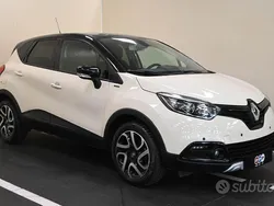 Beige Usata 2017 Renault Captur SUV | 11.900 € (Buon prezzo)