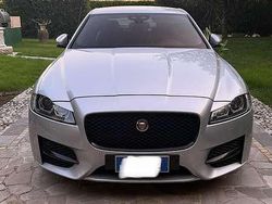 Usata 2019 Jaguar XF Executive Tre volumi | 21.500 €