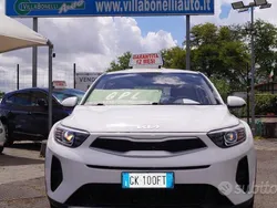Bianco Usata 2022 Kia Stonic Urban SUV | 12.500 € (Ottimo prezzo)