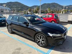 Nero Usata 2023 Volvo V60 Business Edition Station wagon | 28.500 € (Cara)