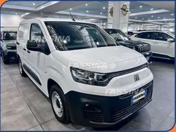 Bianco Usata 2023 Fiat Doblò Monovolume | 19.508 € (Buon prezzo)