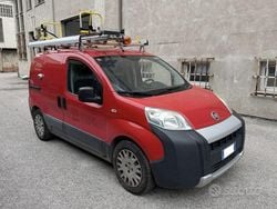 Rosso Usata 2015 Fiat Fiorino Monovolume | 4900 € (Buon prezzo)
