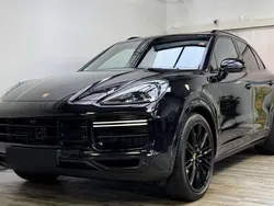 Nero Usata 2020 Porsche Cayenne Turbo SUV | 75.000 € (Ottimo prezzo)