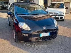 Blu Usata 2015 Fiat Punto Due volumi | 4900 € (Buon prezzo)