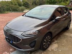 Grigio Usata 2023 Ford Fiesta Due volumi | 16.000 € (Buon prezzo)