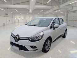 Bianco Usata 2019 Renault Clio IV Business Tre volumi | 9650 € (Buon prezzo)