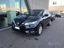 Nero Usata 2018 Nissan Qashqai Visia SUV | 10.950 € (Ottimo prezzo)