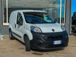 Bianco Usata 2020 Fiat Fiorino Monovolume | 9390 € (Buon prezzo)