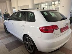 Bianco Usata 2012 Audi A3 Ambition Tre volumi | 6700 € (Ottimo prezzo)