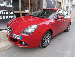 Rosso Usata 2016 Alfa Romeo Giulietta Super Tre volumi | 9490 € (Buon prezzo)