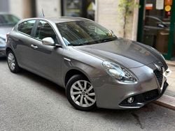 Grigio Usata 2017 Alfa Romeo Giulietta Super Tre volumi | 7950 € (Super prezzo)