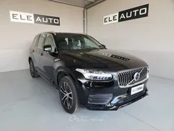 Nero Usata 2020 Volvo XC90 Momentum SUV | 35.500 € (Buon prezzo)