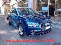 Blu/azzurro Usata 2013 Audi A1 Sportback Due volumi | 7200 € (Ottimo prezzo)