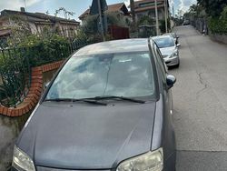 Grigio Usata 2007 Fiat Idea Monovolume | 1600 €