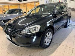 Nero Usata 2015 Volvo XC60 Kinetic SUV | 13.000 € (Ottimo prezzo)