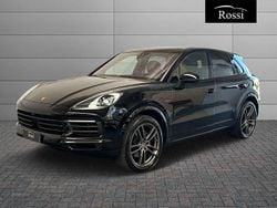Nero metallizzato Usata 2023 Porsche Cayenne SUV | 92.900 € (Buon prezzo)