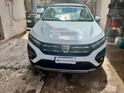 Bianco Usata 2022 Dacia Sandero Comfort Due volumi | 12.990 € (Buon prezzo)