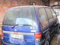 Blu/azzurro Usata 1998 Nissan Serena Monovolume | 1200 €
