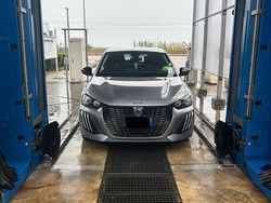 Grigio Usata 2024 Peugeot 208 Style Due volumi | 15.250 €