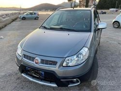 Usata 2009 Fiat Sedici SUV | 8500 € (Molto cara)