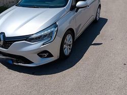 Grigio Usata 2020 Renault Clio V Tre volumi | 11.500 € (Buon prezzo)