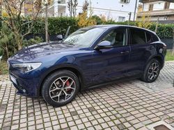 Blu Usata 2019 Alfa Romeo Stelvio Lusso SUV | 22.500 € (Ottimo prezzo)