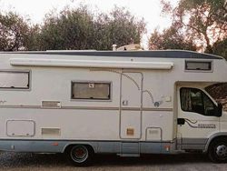 Bianco Usata 2001 Iveco Daily Tre volumi | 11.000 € (Buon prezzo)