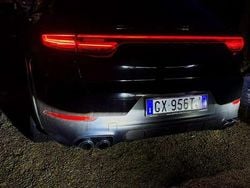 Usata 2019 Porsche Cayenne Turbo SUV | 78.000 € (Cara)