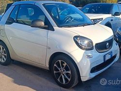 Bianco Usata 2016 Smart ForTwo Cabrio Prime Cabrio | 11.990 € (Buon prezzo)