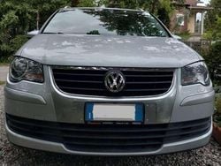 Usata 2010 VW Touran Trendline Monovolume | 6200 € (Buon prezzo)