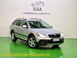 Argento Usata 2010 Skoda Octavia Scout 4x4 Station wagon | 9450 €