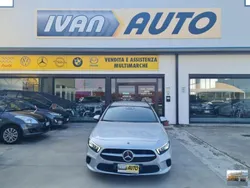 Argento Usata 2018 Mercedes A180 Executive Tre volumi | 22.900 € (Cara)