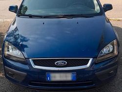 Blu Usata 2007 Ford Focus Due volumi | 2400 € (Buon prezzo)