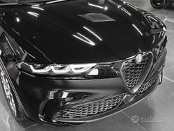 Nero Nuova 2025 Alfa Romeo Tonale Veloce SUV | 34.800 € (Buon prezzo)