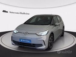 Moonstone grey tetto nero Usata 2024 VW ID.3 Pro Performance Due volumi | 25.900 € (Super prezzo)