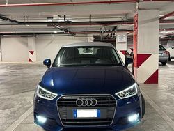 Blu Usata 2015 Audi A1 Due volumi | 10.500 € (Buon prezzo)