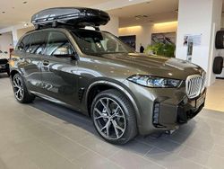 Manhattan metallic Nuova 2025 BMW X5 M Sport SUV | 80.700 € (Ottimo prezzo)
