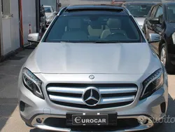 Grigio Usata 2014 Mercedes GLA200 Executive SUV | 13.900 € (Buon prezzo)