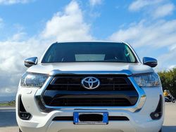 Bianco Usata 2022 Toyota HiLux Lounge Pick-up | 39.900 € (Cara)