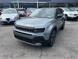 Grigio tetto nero Nuova 2025 Jeep Avenger Summit SUV | 25.590 € (Buon prezzo)