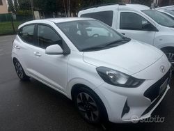 Bianco Usata 2024 Hyundai i10 Due volumi | 13.500 € (Buon prezzo)