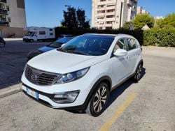 Bianco Usata 2011 Kia Sportage SUV | 7400 € (Cara)