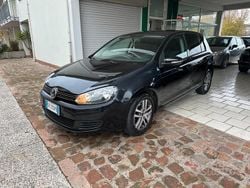 Nero Usata 2009 VW Golf Tre volumi | 4900 € (Buon prezzo)