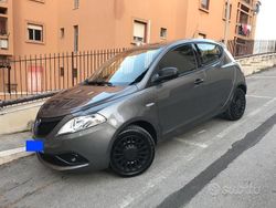Grigio Usata 2018 Lancia Ypsilon Due volumi | 9500 € (Cara)