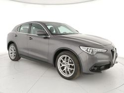 Grigio Usata 2017 Alfa Romeo Stelvio Super SUV | 20.990 € (Buon prezzo)